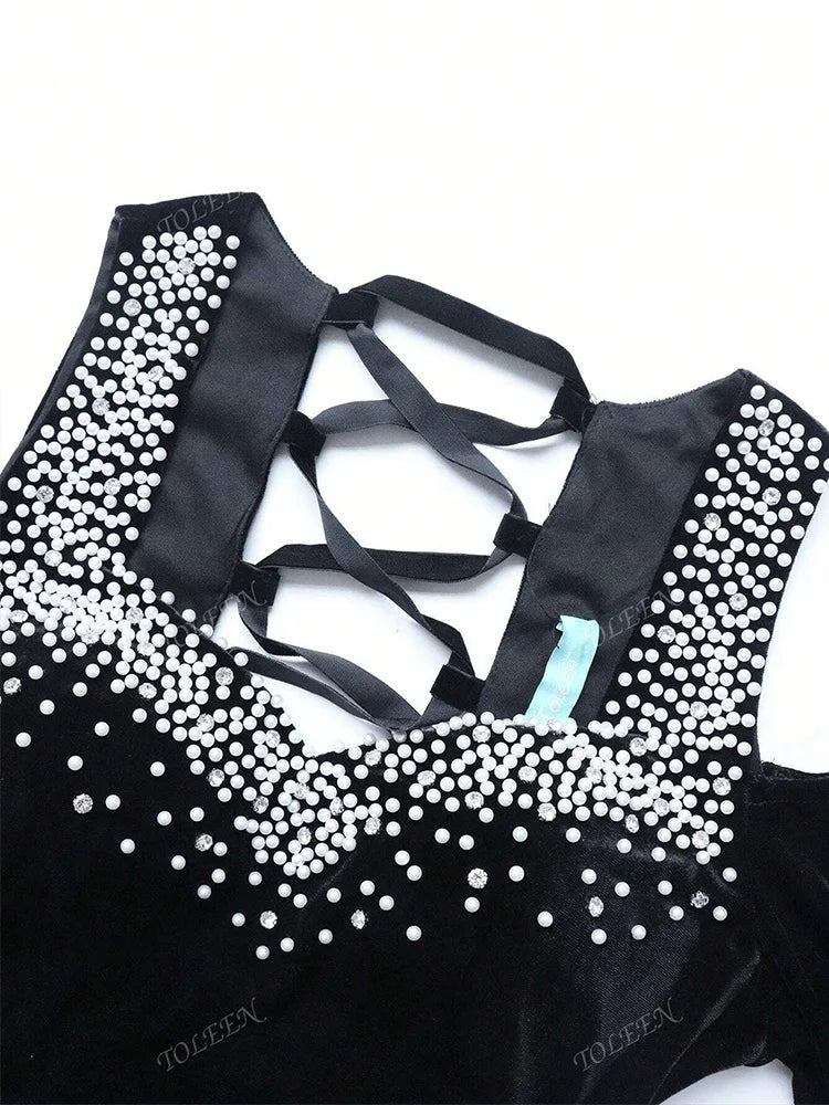 Elegant Velvet Dress With Bow Tie Backless Design 2024 New Luxury Diamond