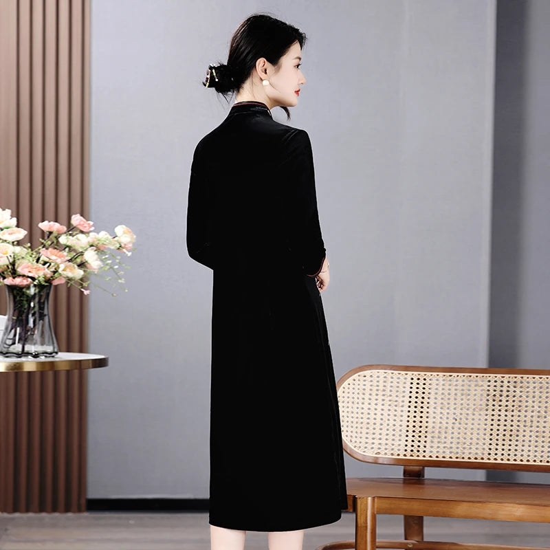 Long Dresses Female Golden Velvet Cheongsam Dress