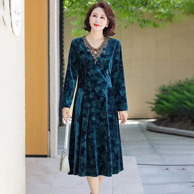 V-Neck Long Sleeve Velvet Dress Women's Meticulous Pocket Mid-Length Gown