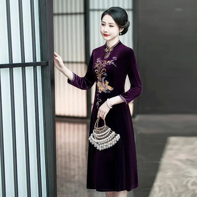 Long Dresses Female Golden Velvet Cheongsam Dress