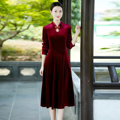 Long Dresses Female Golden Velvet Cheongsam Dress