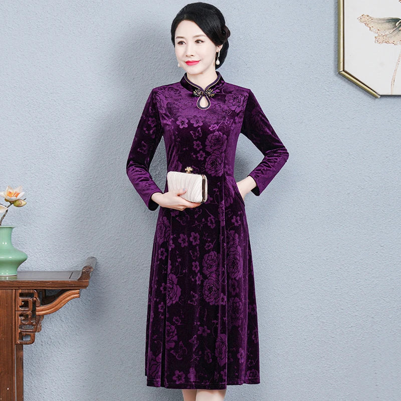 Long Dresses Female Golden Velvet Cheongsam Dress