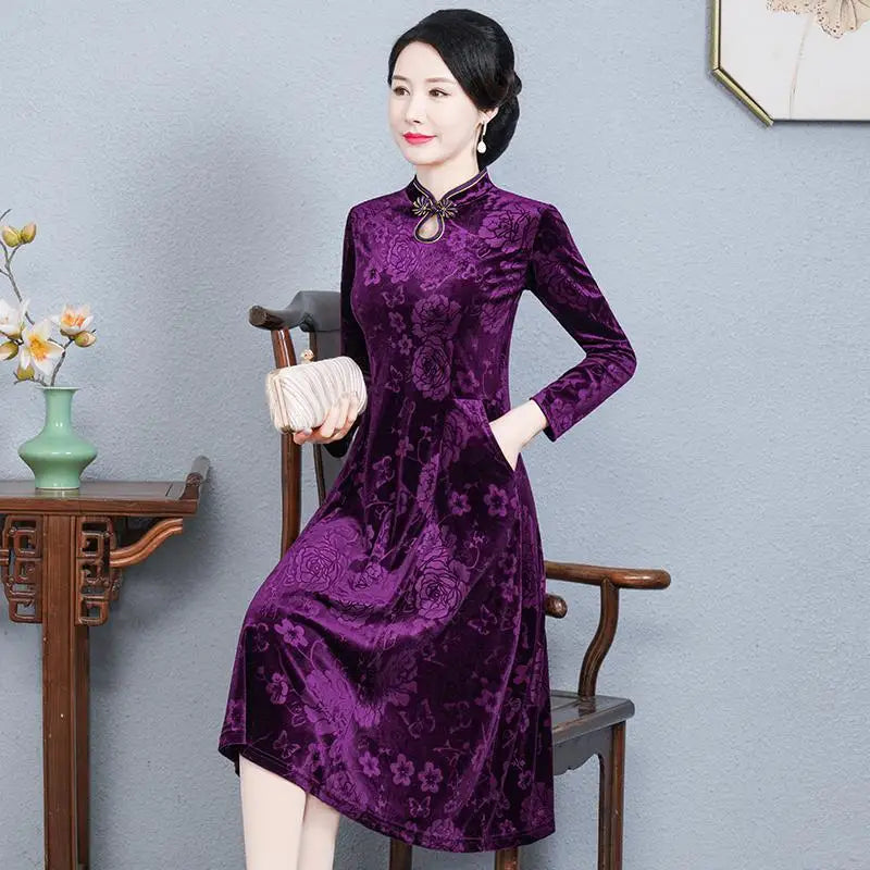 Long Dresses Female Golden Velvet Cheongsam Dress
