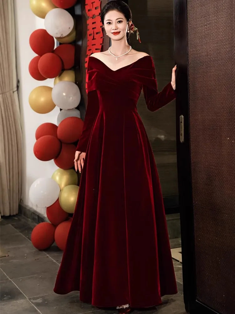 Chic Black Soft Velvet Evening Party Wedding Dresses for Women Off Shoulder Maxi Clothes